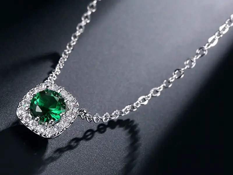 نگین های سواروسکی